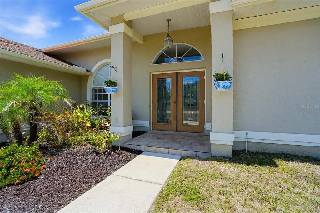 5323 Eagle Boulevard Land O Lakes FL 34639