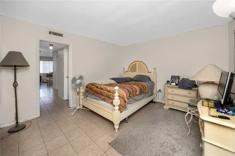 224 Waverly Way Clearwater FL 33756