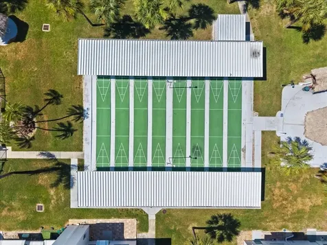 5357 81st Street N St Petersburg FL 33709