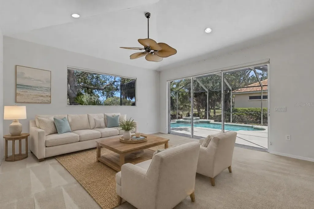 6348 Rookery Circle Bradenton FL 34203