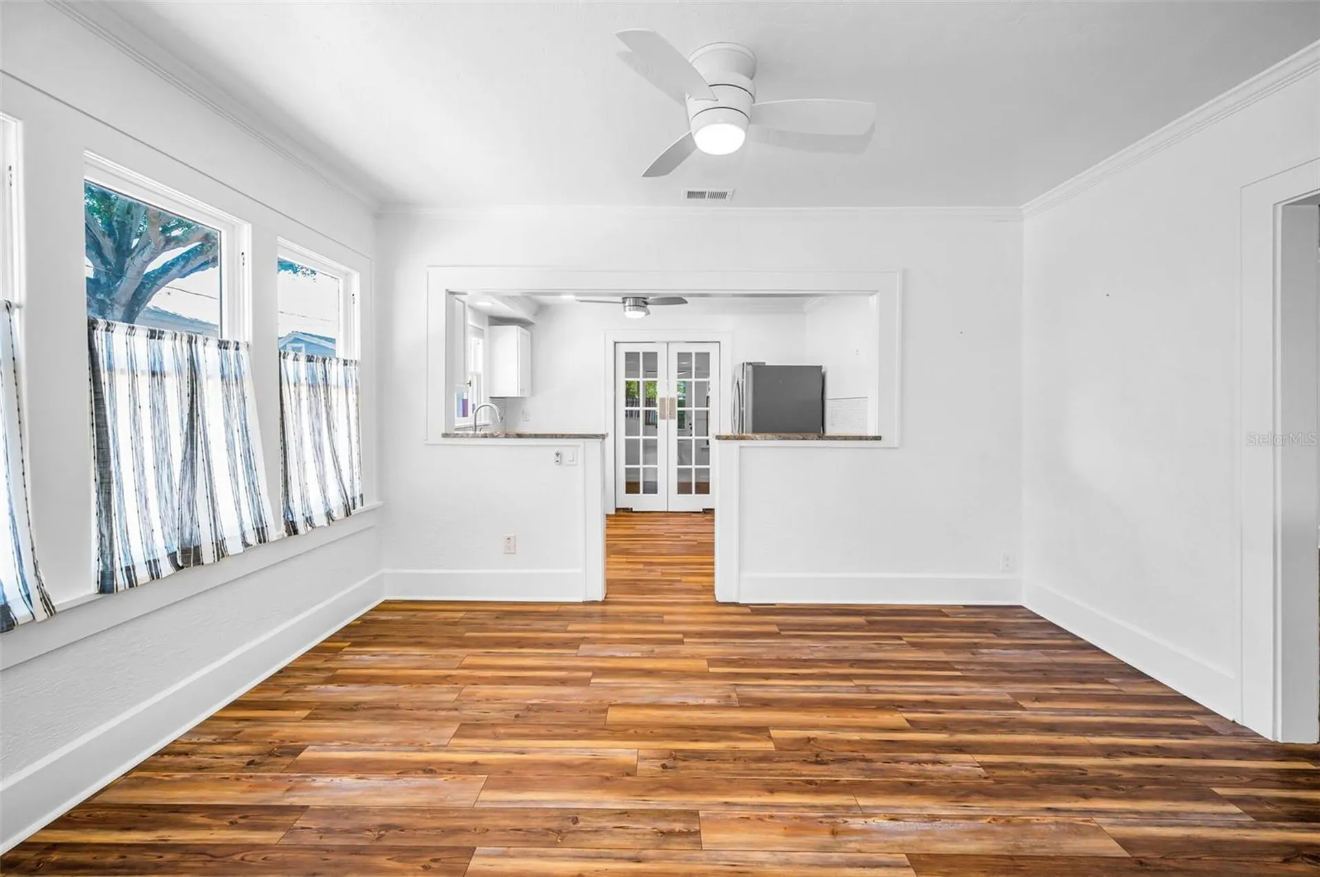 1100 35th Avenue N St Petersburg FL 33704