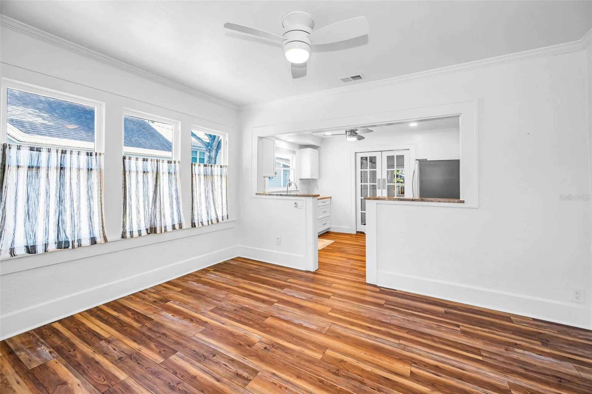 1100 35th Avenue N St Petersburg FL 33704