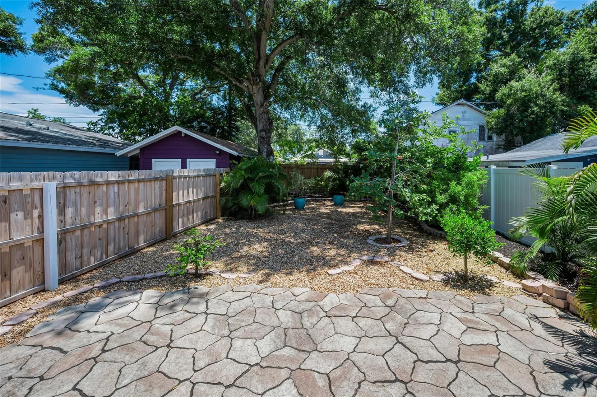 1100 35th Avenue N St Petersburg FL 33704