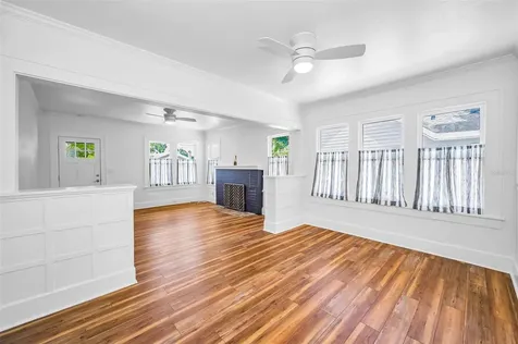 1100 35th Avenue N St Petersburg FL 33704