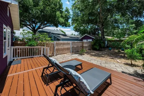 1100 35th Avenue N St Petersburg FL 33704