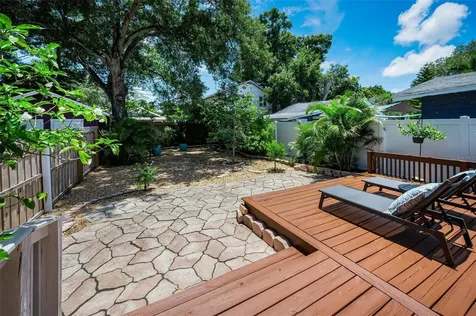 1100 35th Avenue N St Petersburg FL 33704