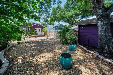 1100 35th Avenue N St Petersburg FL 33704