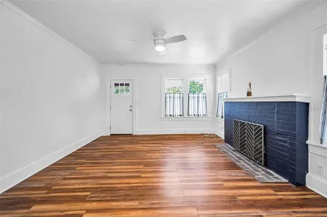 1100 35th Avenue N St Petersburg FL 33704