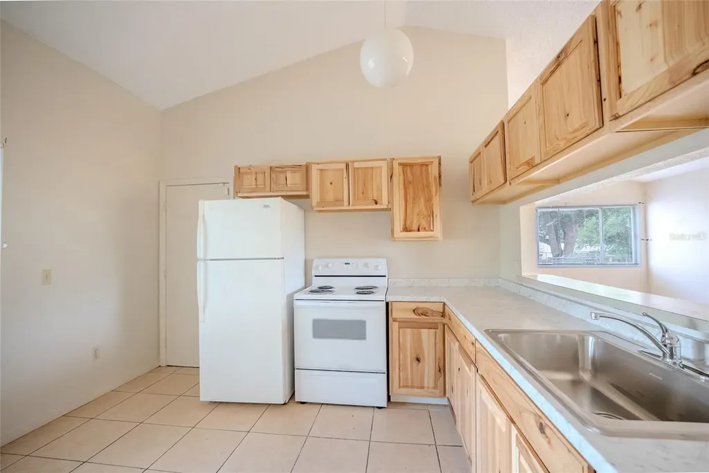 21 Spring Loop Circle Ocala FL 34472