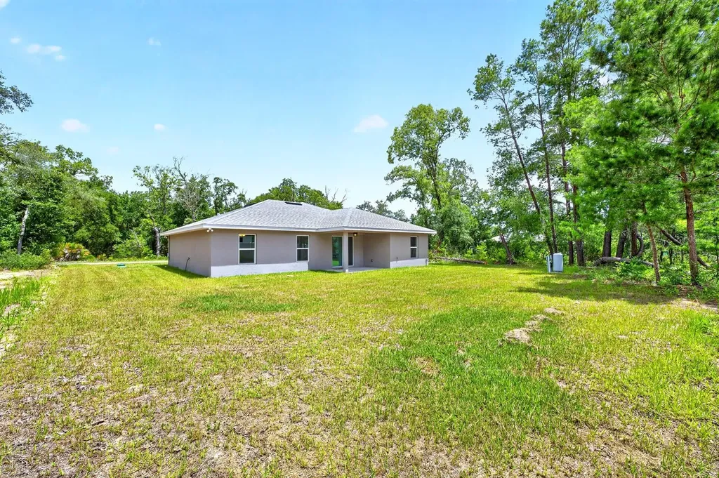 36 Fisher Lane Course Ocklawaha FL 32179