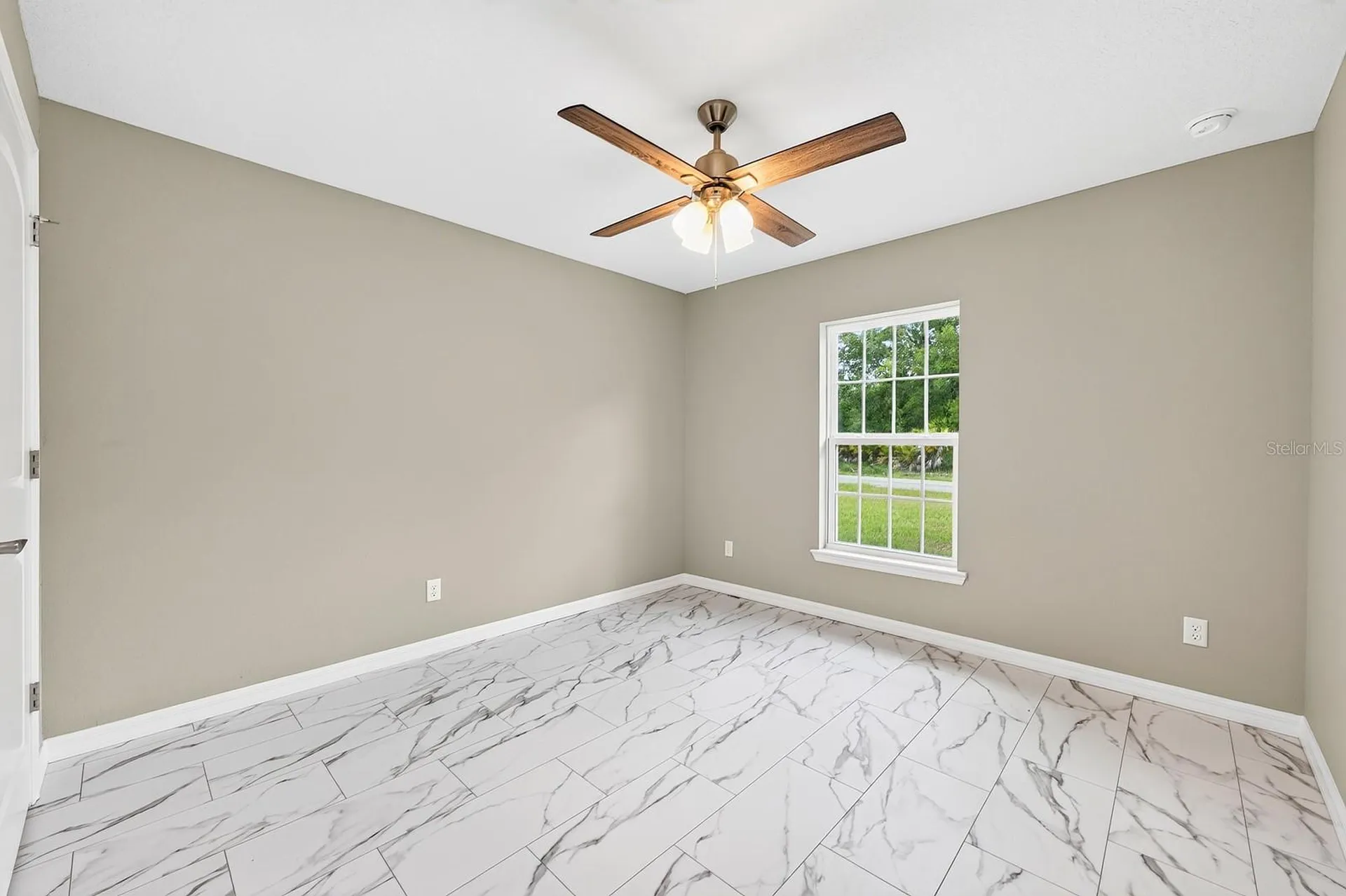 36 Fisher Lane Course Ocklawaha FL 32179