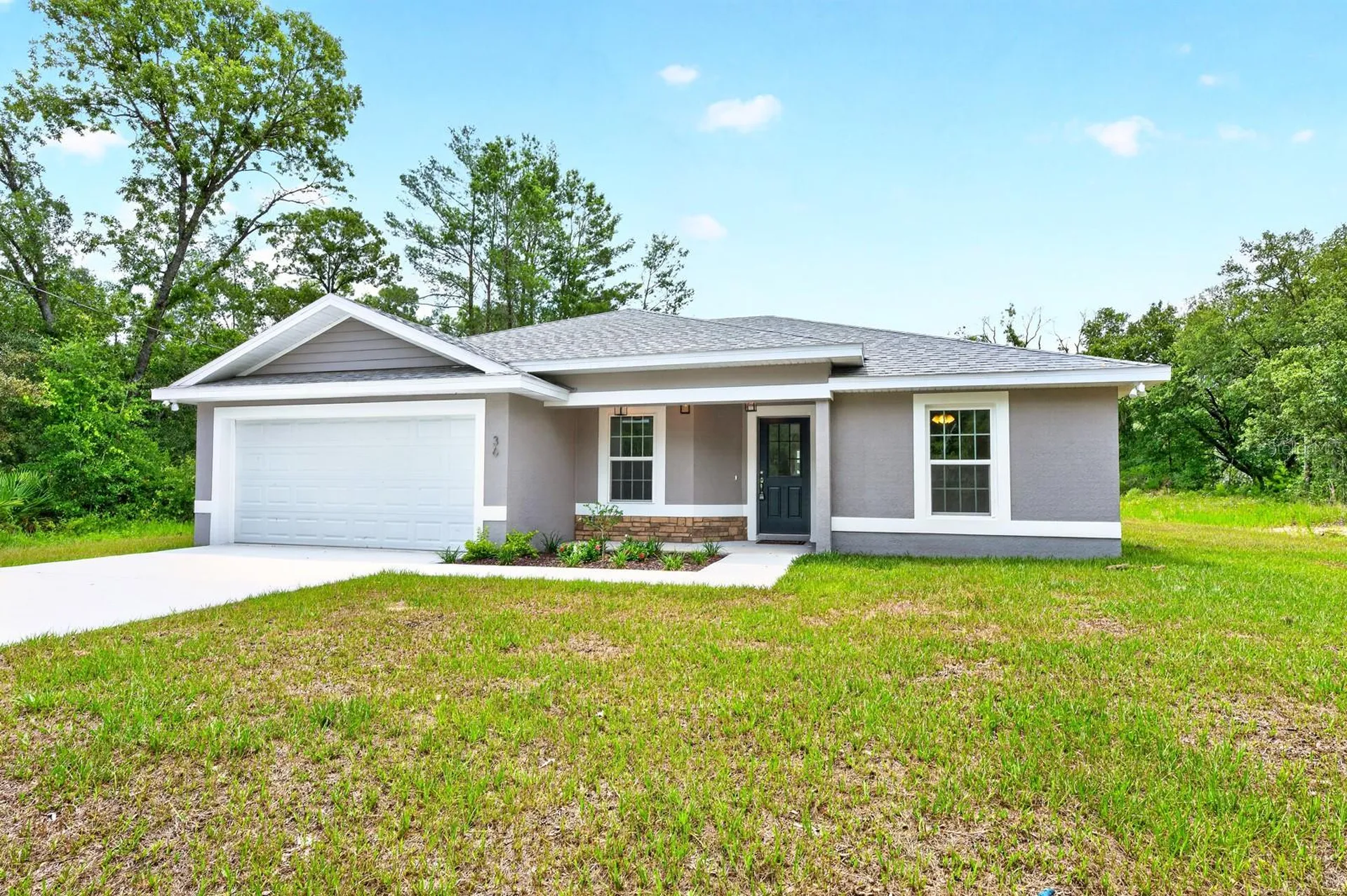36 Fisher Lane Course Ocklawaha FL 32179