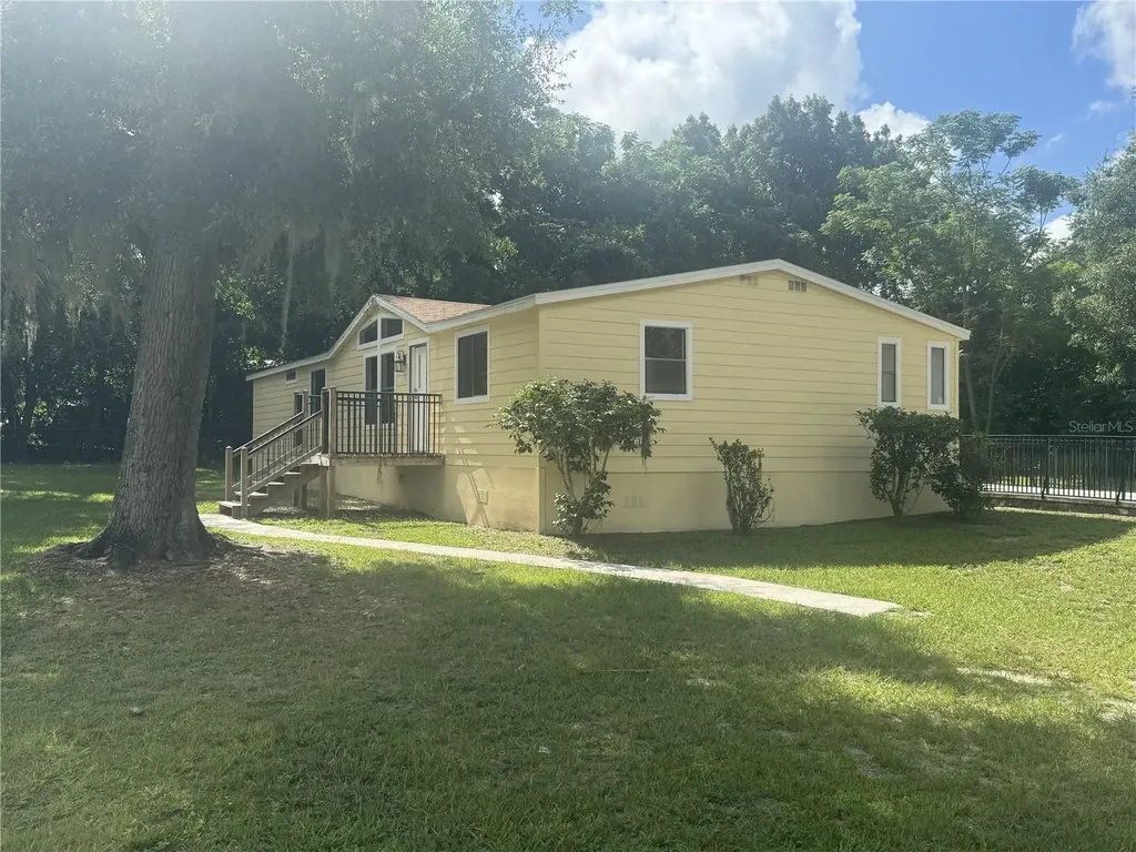 5205 SE 32nd Court Ocala FL 34480