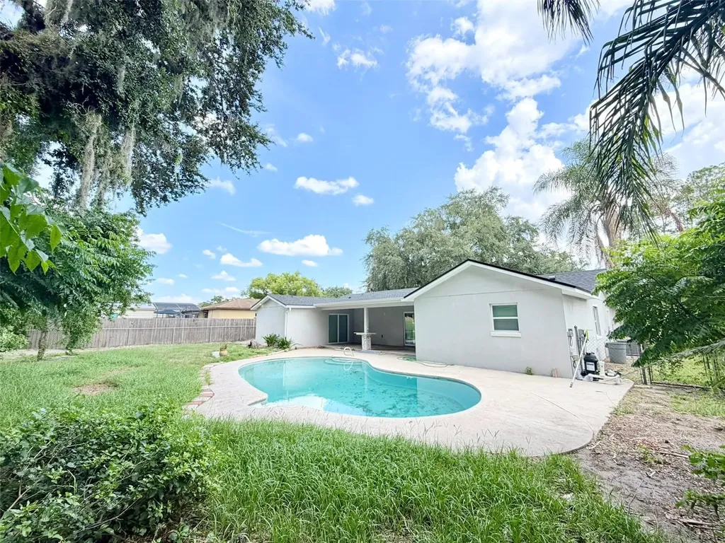1543 Heather Way Kissimmee FL 34744