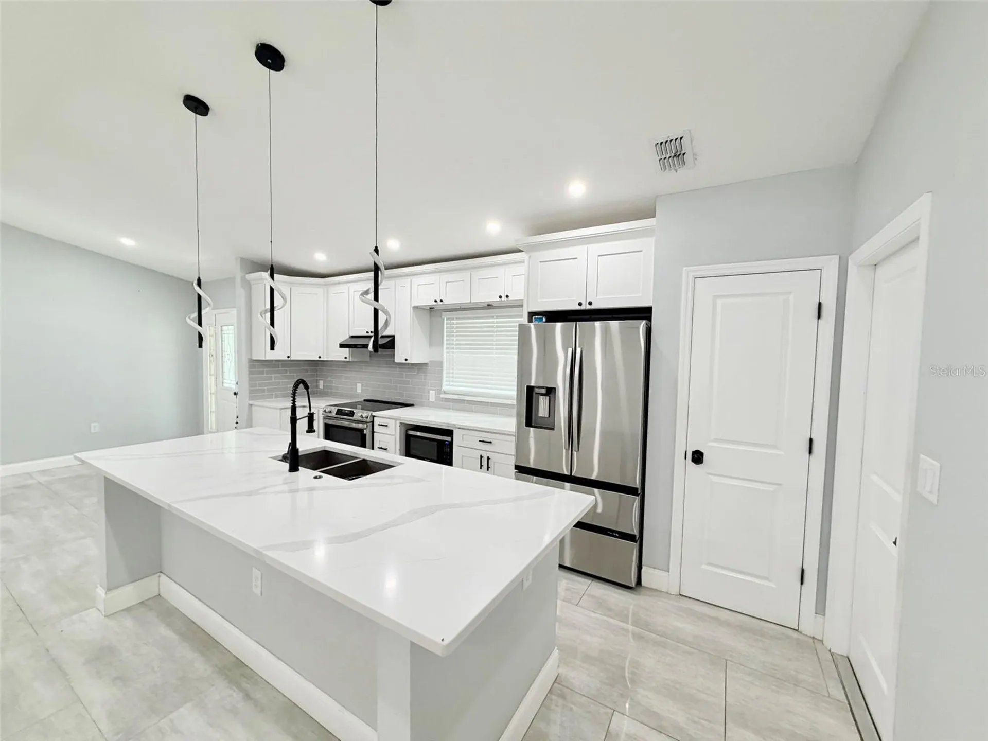 1543 Heather Way Kissimmee FL 34744