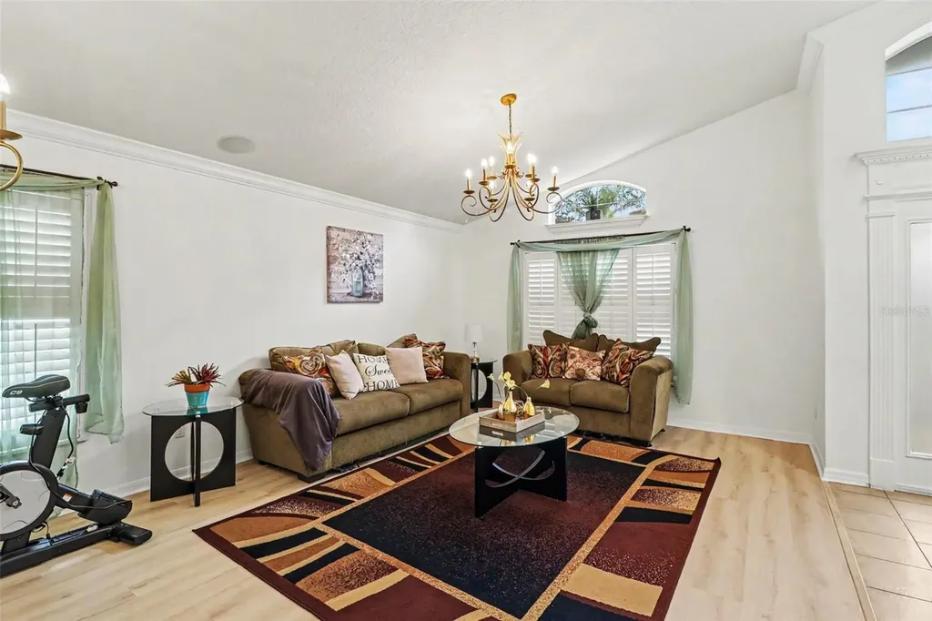 5437 Florence Harbor Drive Orlando FL 32829