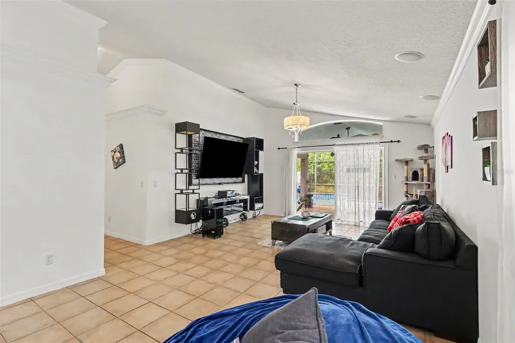 5437 Florence Harbor Drive Orlando FL 32829
