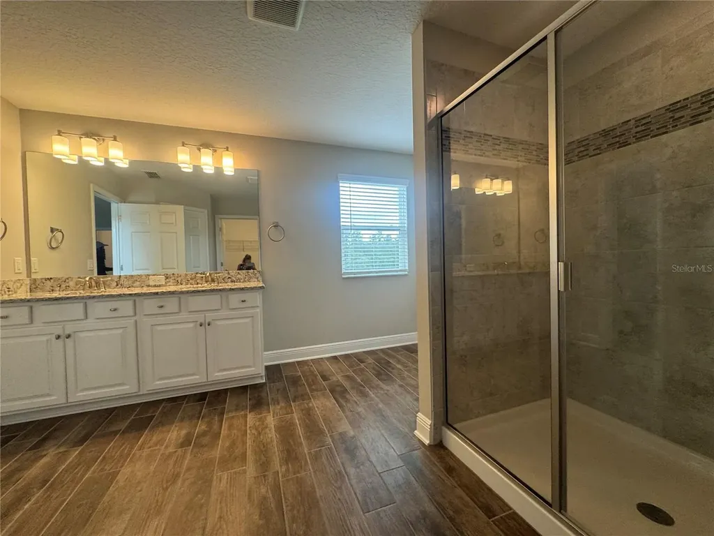 16154 Monterey Greens Circle Tampa FL 33647