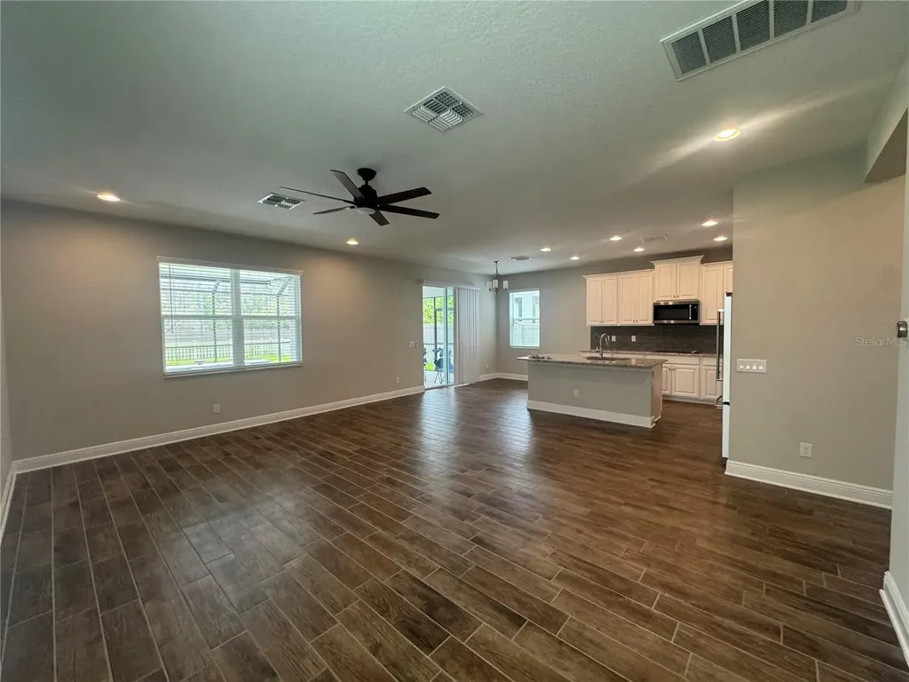 16154 Monterey Greens Circle Tampa FL 33647