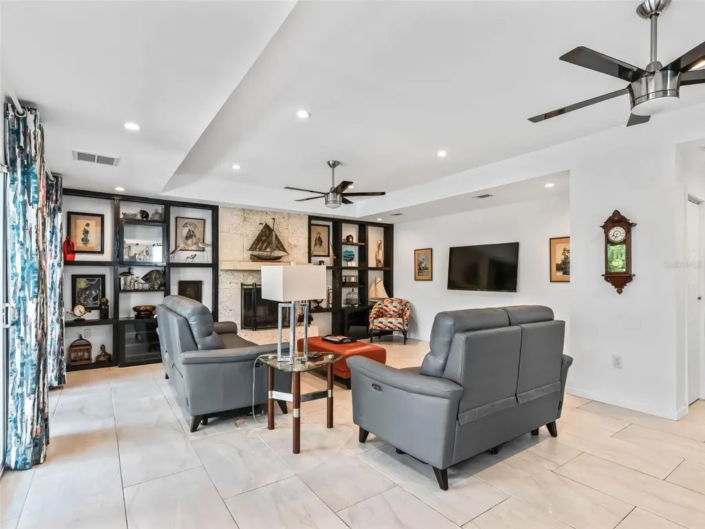 2330 SW 37 Street Ocala FL 34471
