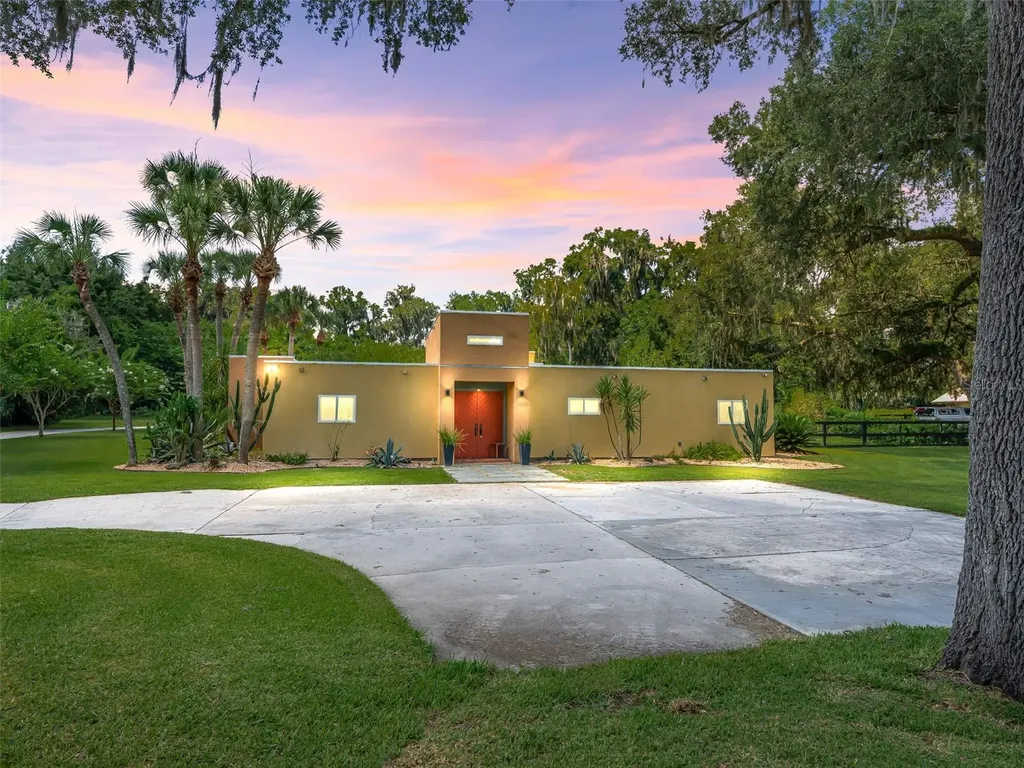 2330 SW 37 Street Ocala FL 34471