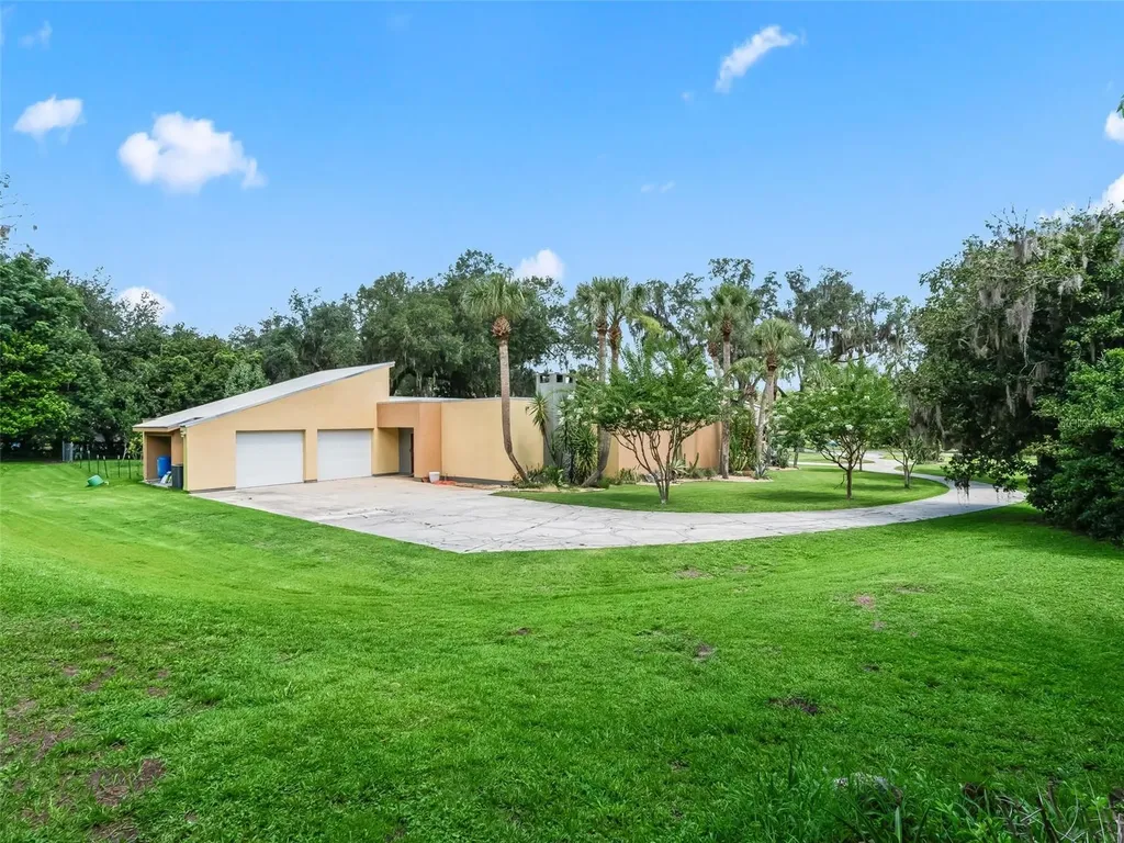 2330 SW 37 Street Ocala FL 34471