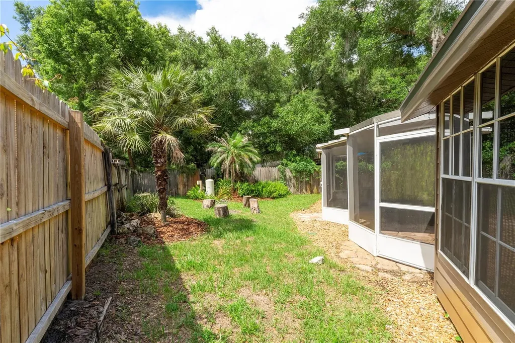 26141 Biltmore Street Sorrento FL 32776