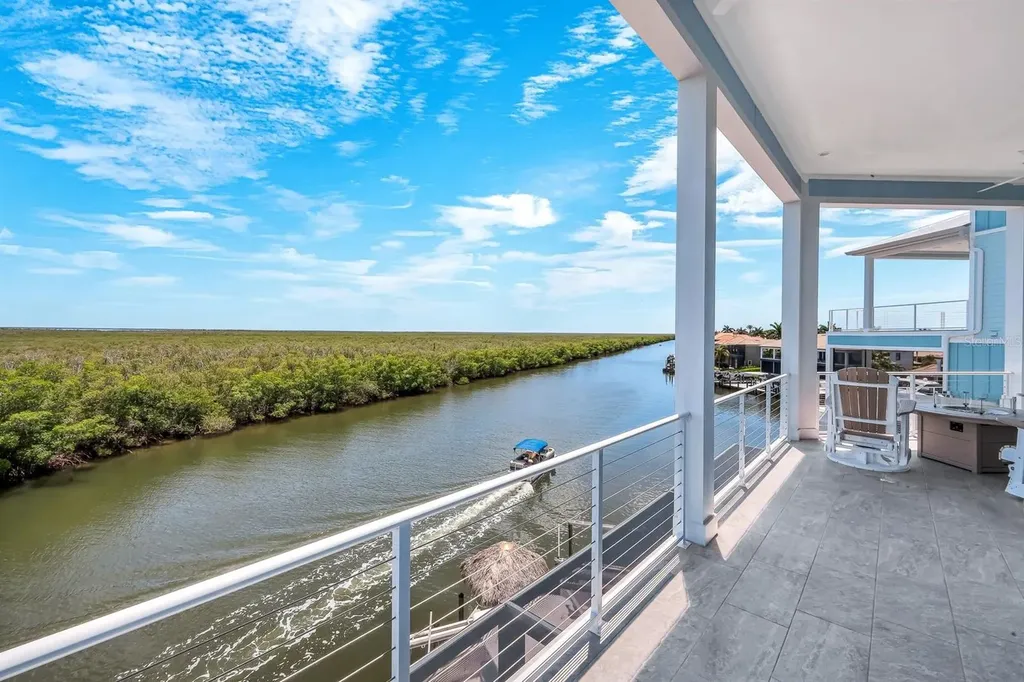 5826 Shell Cove Drive Cape Coral FL 33914