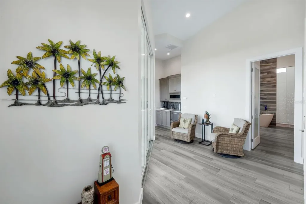 5826 Shell Cove Drive Cape Coral FL 33914
