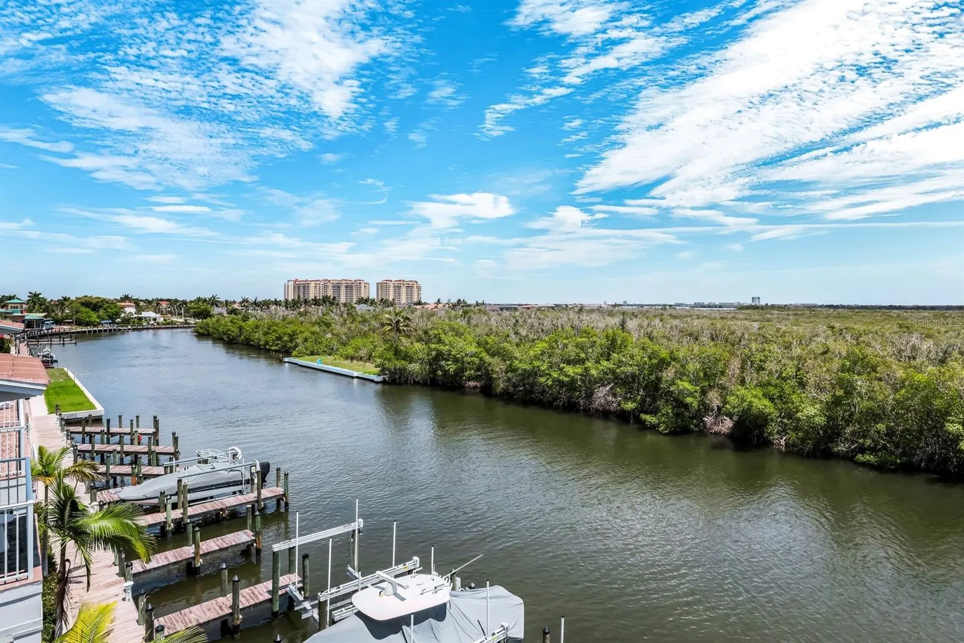 5826 Shell Cove Drive Cape Coral FL 33914