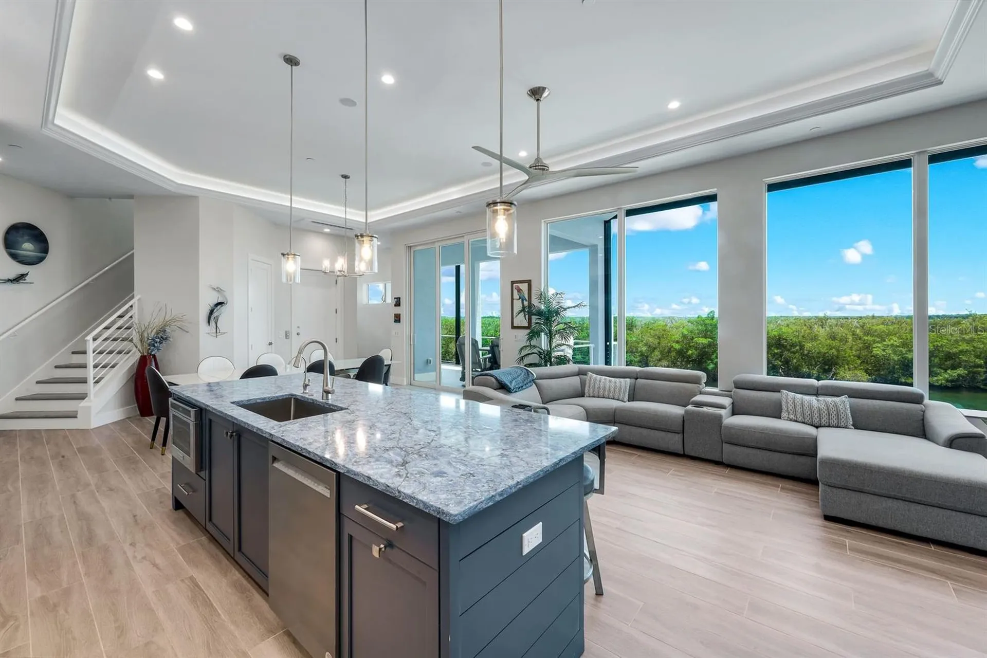 5826 Shell Cove Drive Cape Coral FL 33914