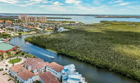 5826 Shell Cove Drive Cape Coral FL 33914