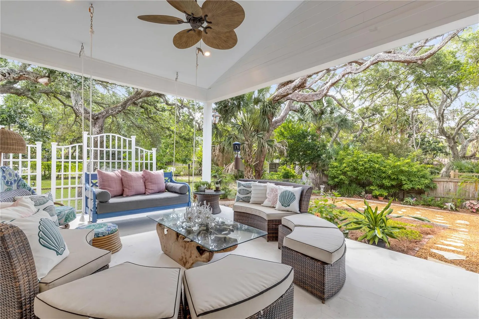 807 E 10th Avenue New Smyrna Beach FL 32169