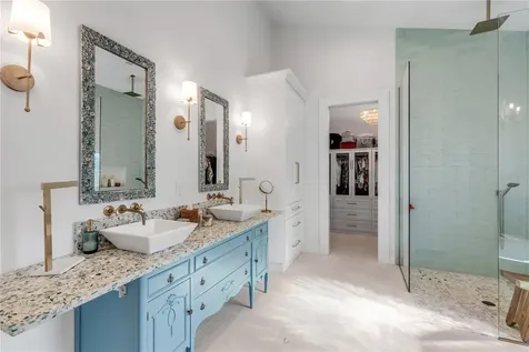 807 E 10th Avenue New Smyrna Beach FL 32169