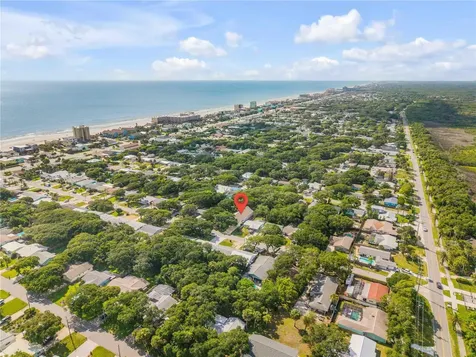 807 E 10th Avenue New Smyrna Beach FL 32169