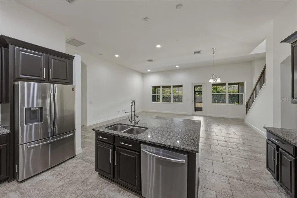 5904 Shell Ridge Drive Lithia FL 33547