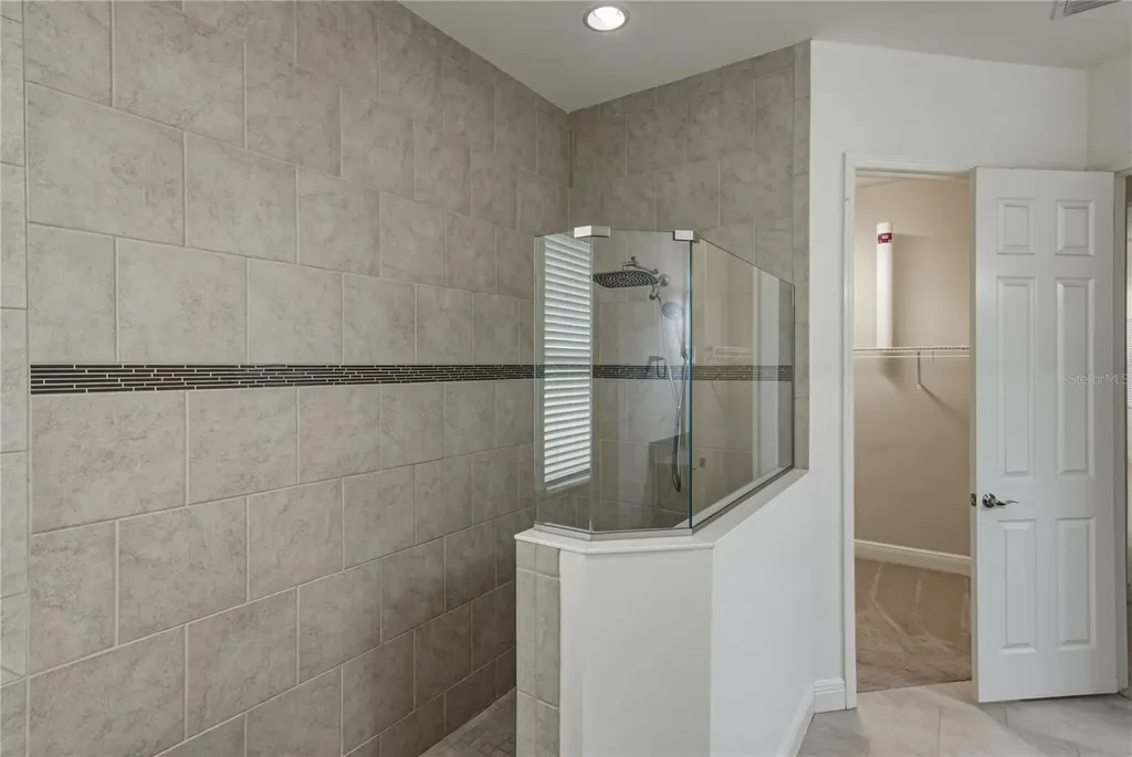 5904 Shell Ridge Drive Lithia FL 33547