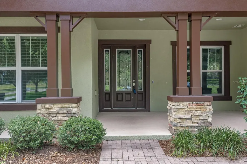 5904 Shell Ridge Drive Lithia FL 33547