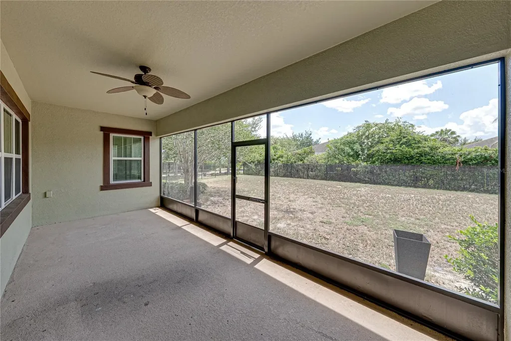 5904 Shell Ridge Drive Lithia FL 33547