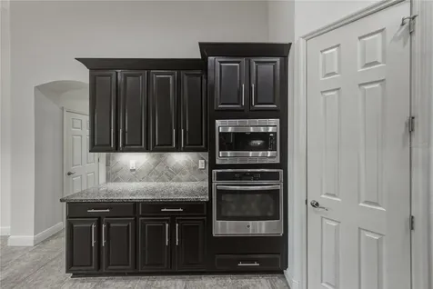 5904 Shell Ridge Drive Lithia FL 33547