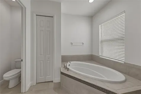 5904 Shell Ridge Drive Lithia FL 33547