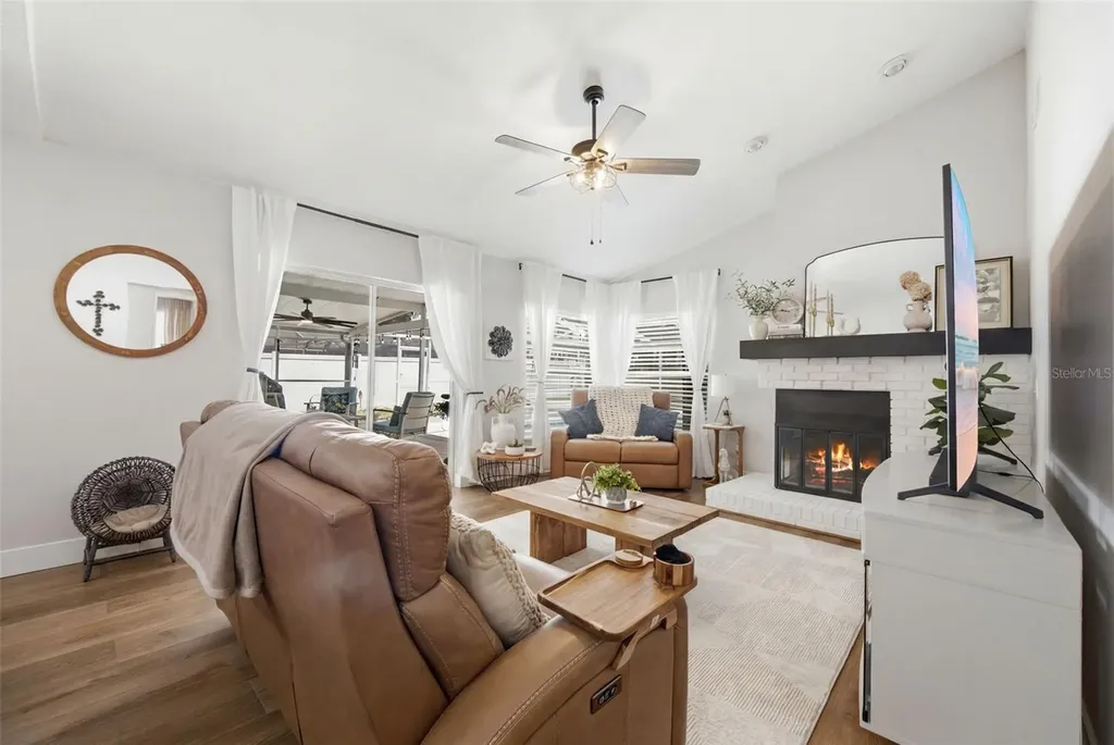 2409 Arborwood Drive Valrico FL 33596