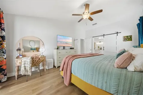 2409 Arborwood Drive Valrico FL 33596