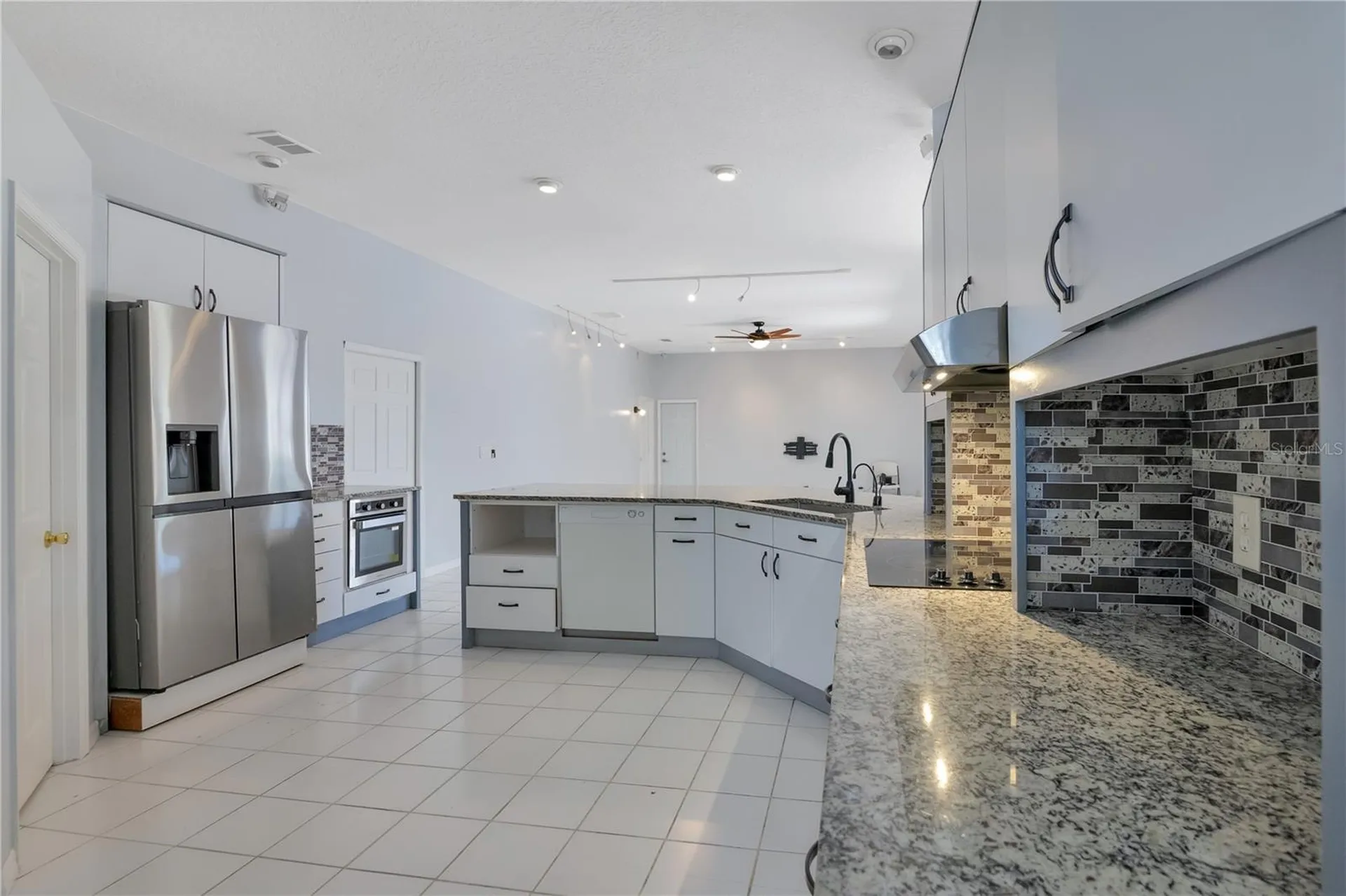 216 Boxwood Drive Davenport FL 33837