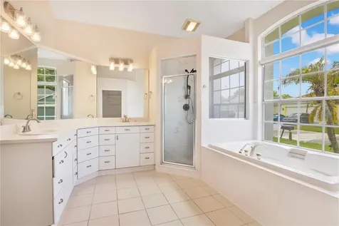 216 Boxwood Drive Davenport FL 33837