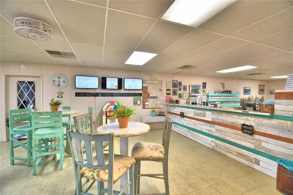 105 S Scenic Highway Frostproof FL 33843