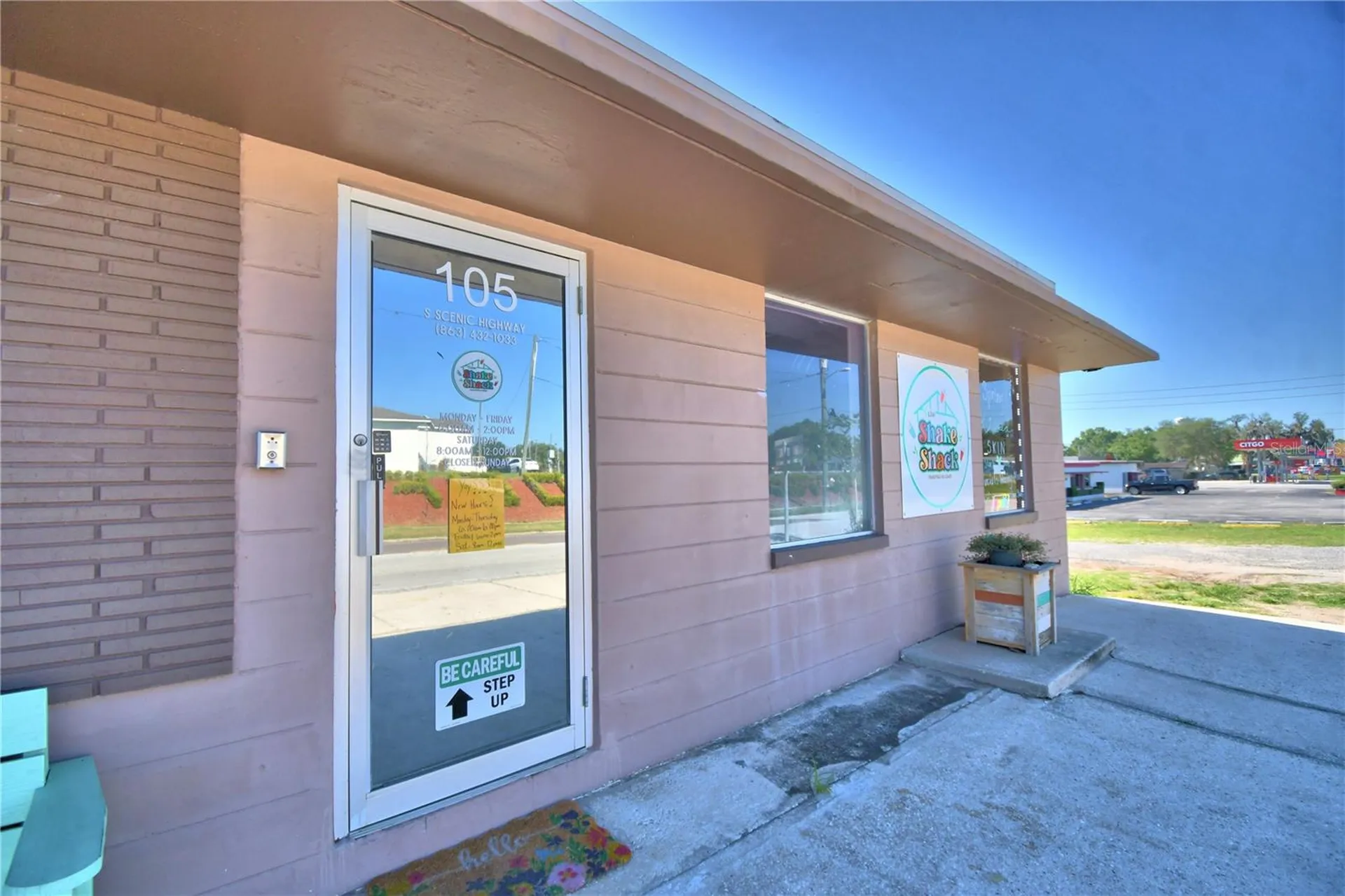 105 S Scenic Highway Frostproof FL 33843
