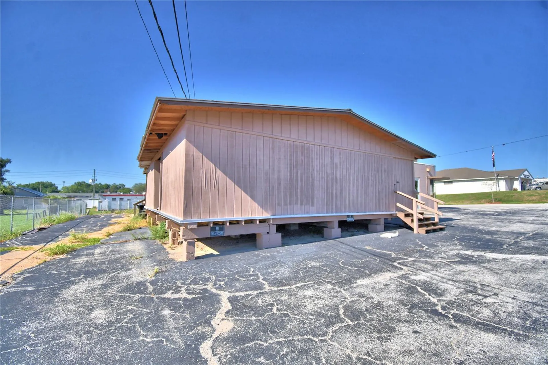 105 S Scenic Highway Frostproof FL 33843