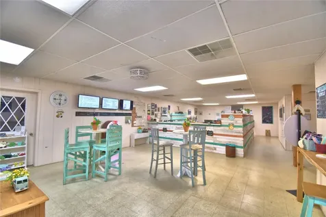 105 S Scenic Highway Frostproof FL 33843