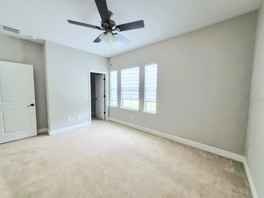 8521 Dubochet Street Orlando FL 32827